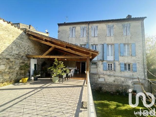 Maison 6 pièces 264 m²