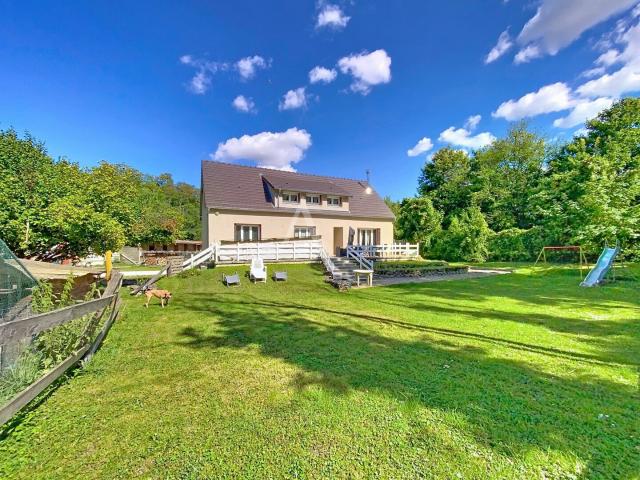 Maison 6 pièces 265 m²