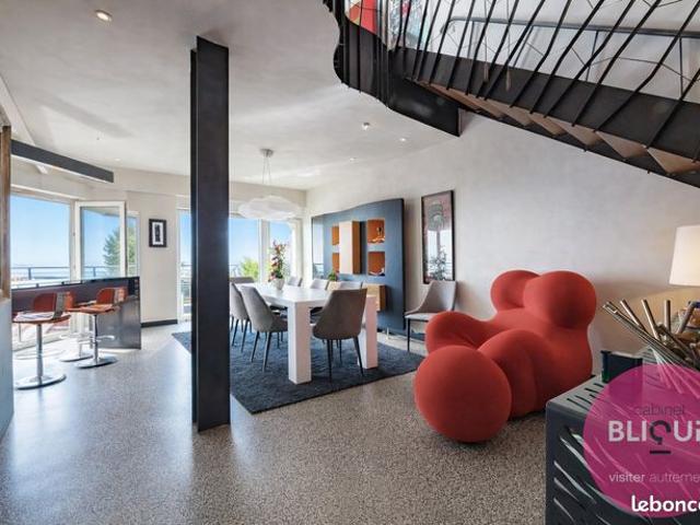Maison 6 pièces 267 m²