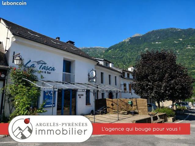 Maison 6 pièces 260 m²