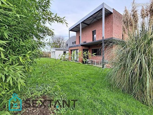 Maison 6 pièces 260 m²