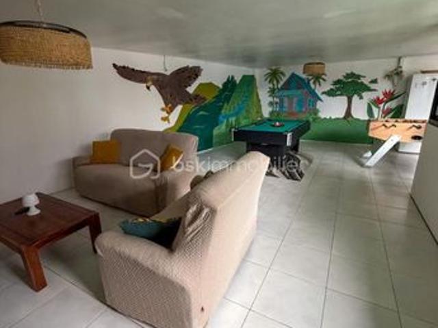 Maison 6 pièces 260 m²