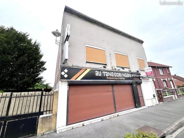 Maison 6 pièces 260 m²