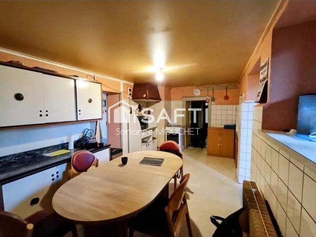 Maison 6 pièces 260 m²
