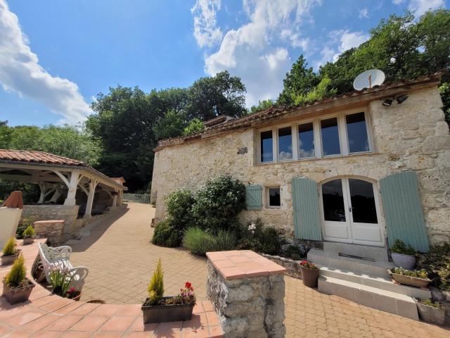 Maison 6 pièces 260 m²