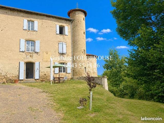 Maison 6 pièces 262 m²
