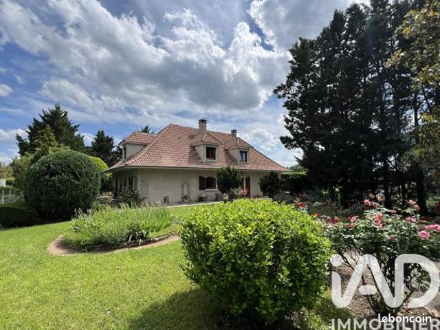 Maison 6 pièces 274 m²