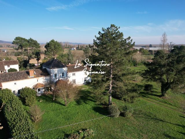 Maison 6 pièces 275 m²