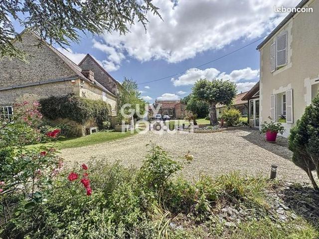 Maison 6 pièces 275 m²