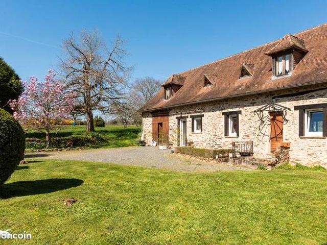 Maison 6 pièces 276 m²