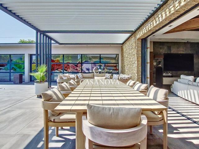 Maison 6 pièces 278 m²