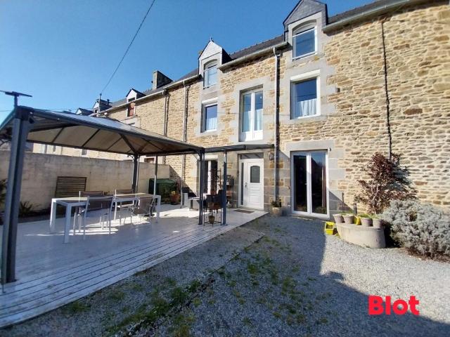 Maison 6 pièces 279 m²