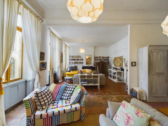 Maison 6 pièces 279 m²