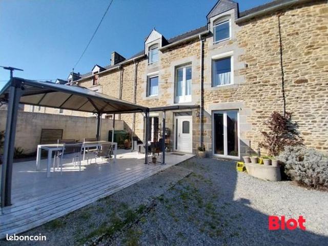 Maison 6 pièces 279 m²