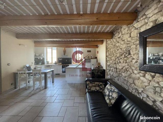 Maison 6 pièces 270 m²