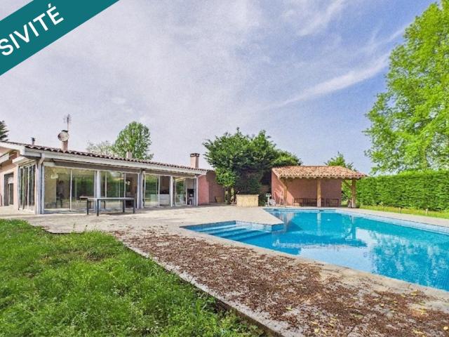 Maison 7 pièces 270 m²