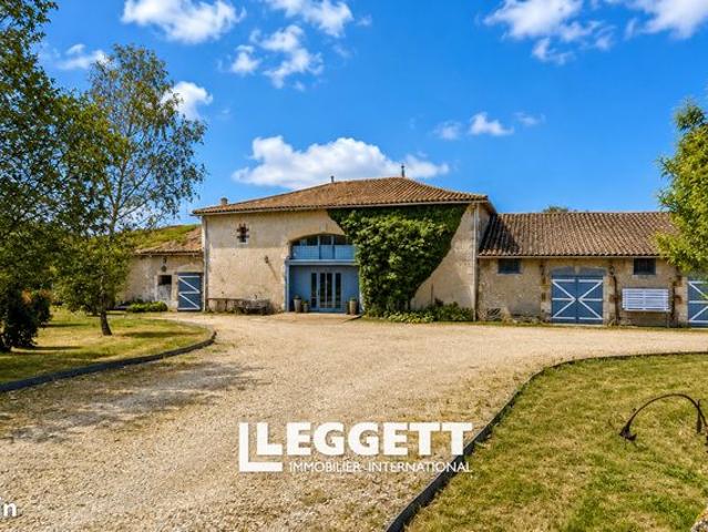Maison 6 pièces 270 m²