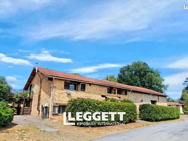Maison 6 pièces 271 m²
