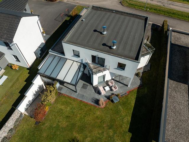 Maison 6 pièces 272 m²