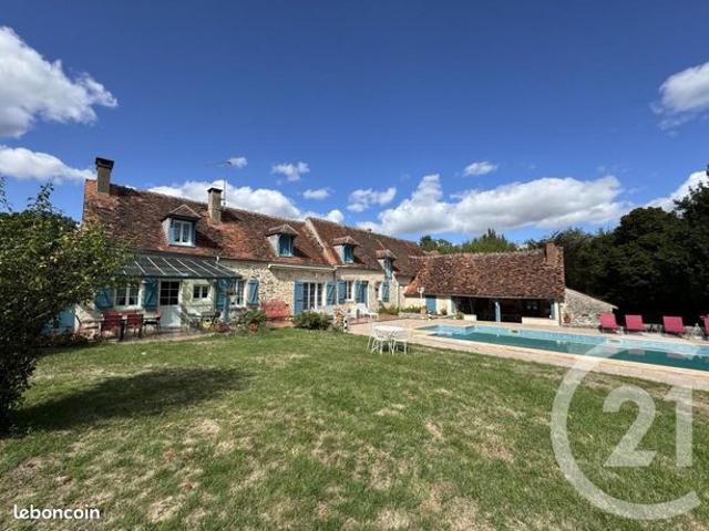 Maison 6 pièces 273 m²