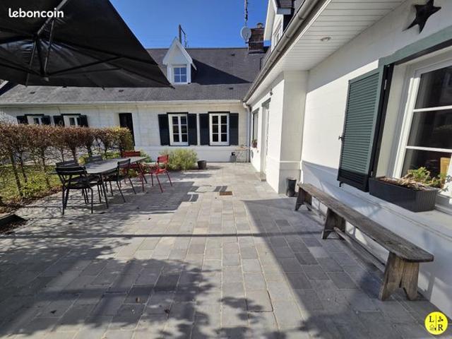 Maison 6 pièces 273 m²