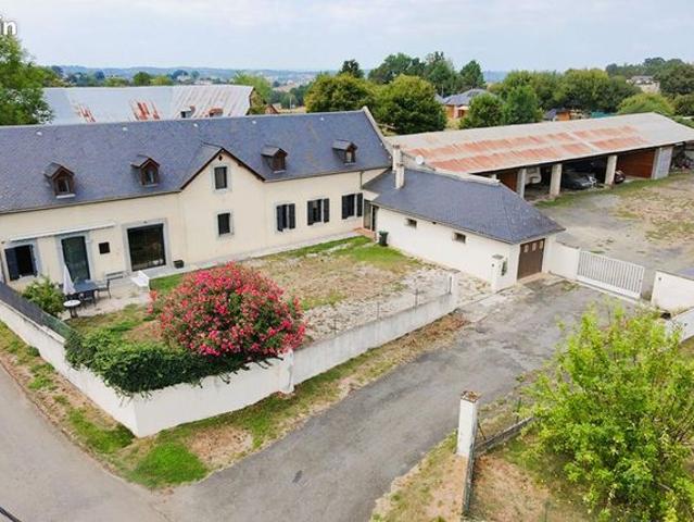 Maison 6 pièces 273 m²
