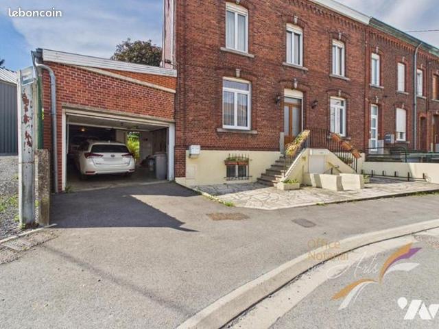 Maison 6 pièces 273 m²