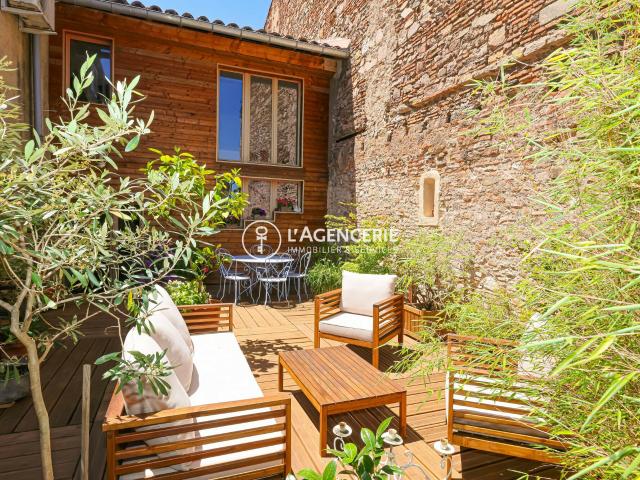 Maison 6 pièces 286 m²