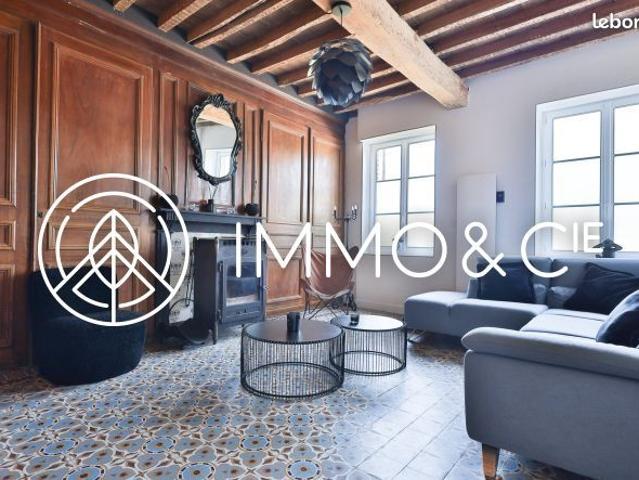 Maison 6 pièces 286 m²