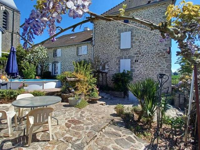 Maison 6 pièces 287 m²