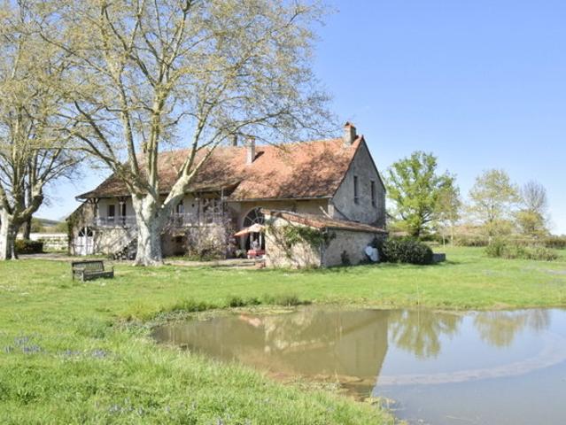 Maison 6 pièces 280 m²