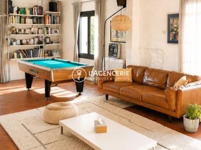 Maison 6 pièces 280 m²