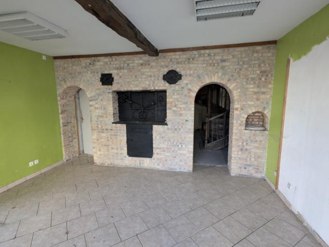 Maison 6 pièces 280 m²