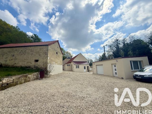 Maison 6 pièces 282 m²