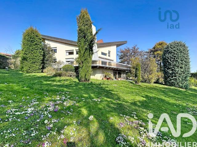 Maison 6 pièces 283 m²