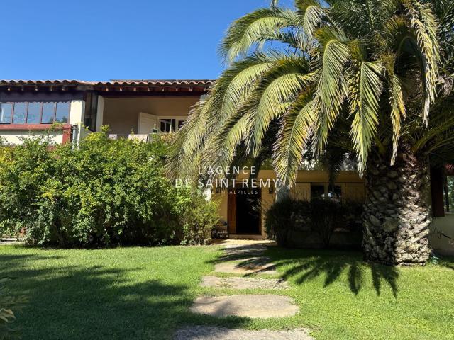 Maison 6 pièces 294 m²