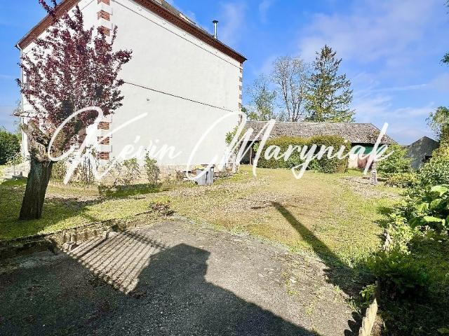 Maison 6 pièces 296 m²