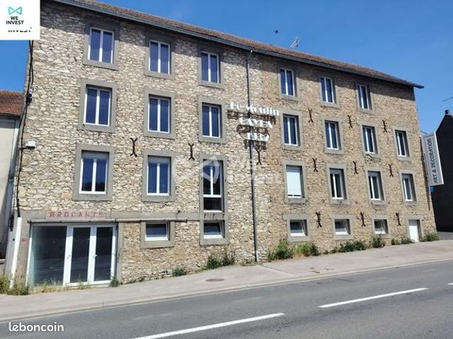 Maison 6 pièces 296 m²