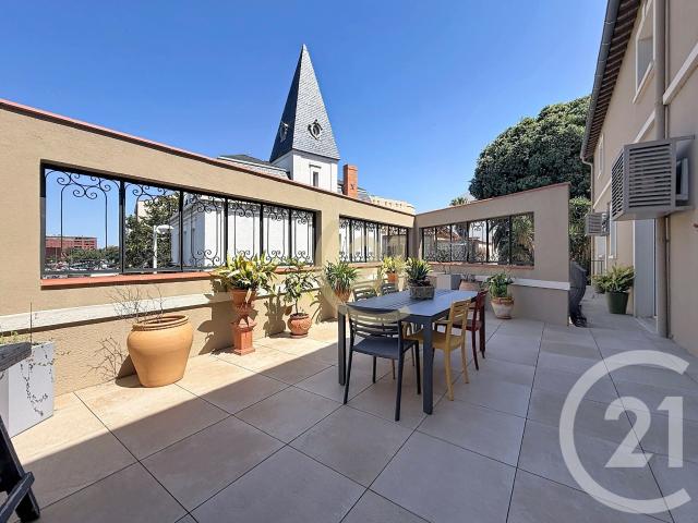 Maison 6 pièces 298 m²