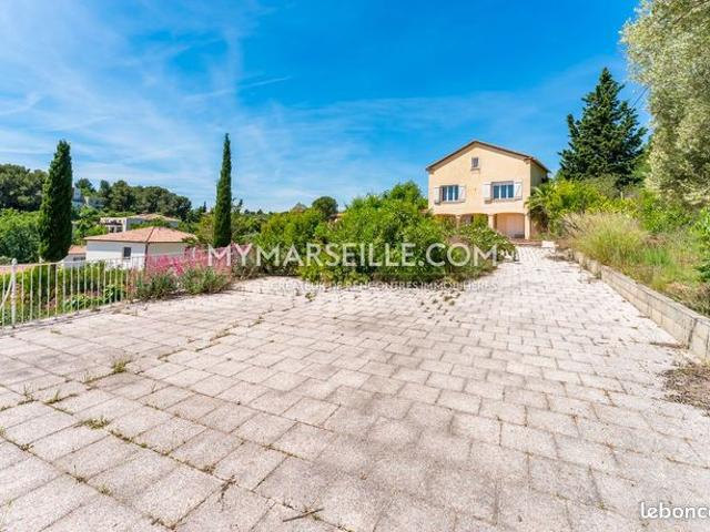 Maison 6 pièces 292 m²