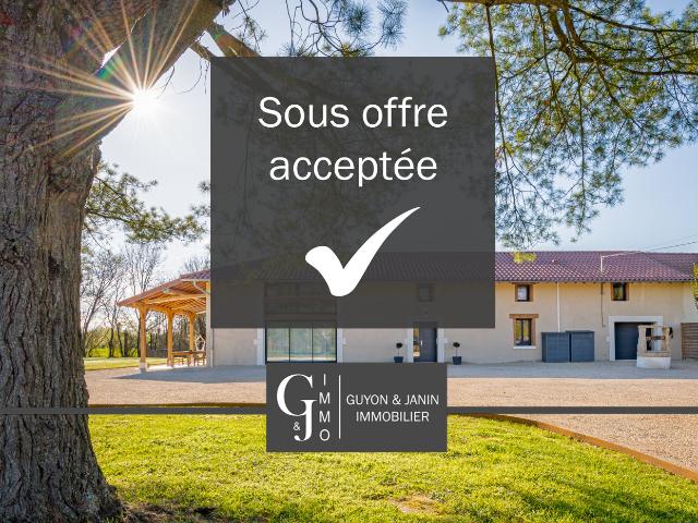 Maison 6 pièces 304 m²