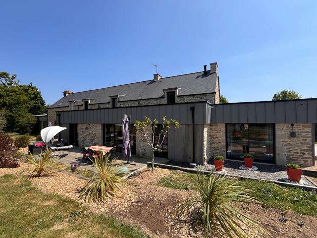 Maison 6 pièces 300 m²