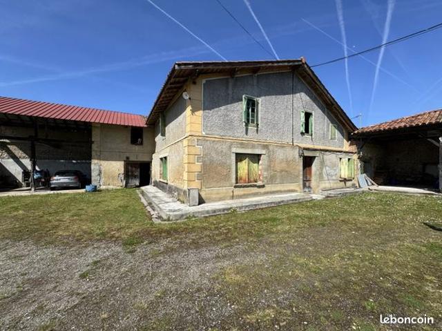 Maison 6 pièces 300 m²