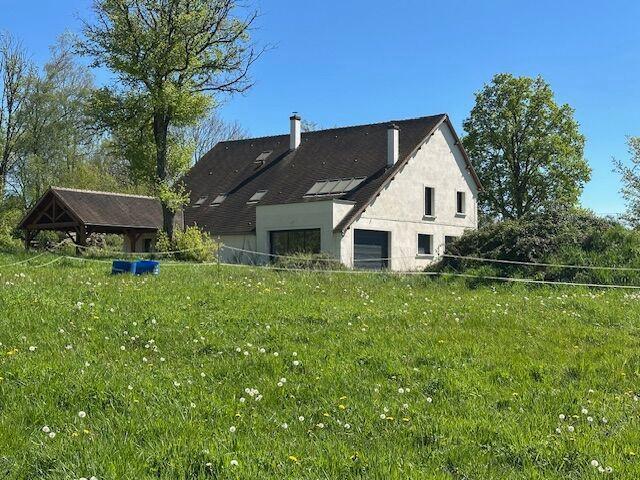 Maison 6 pièces 300 m²