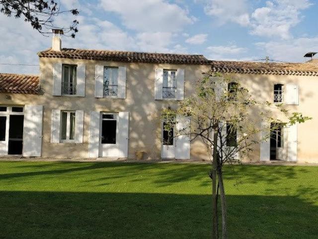 Maison 6 pièces 315 m²