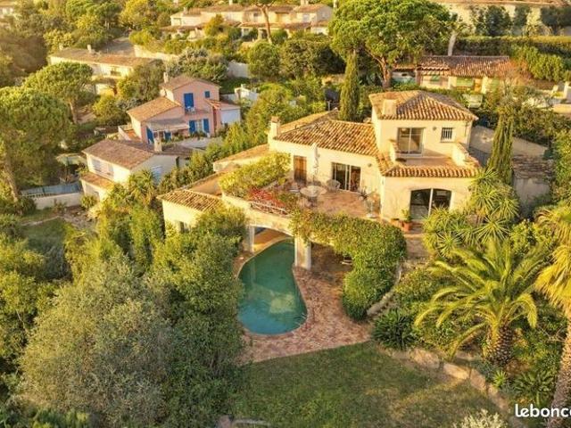 Maison 6 pièces 315 m²