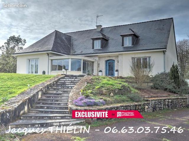 Maison 6 pièces 310 m²