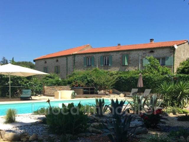 Maison 6 pièces 311 m²