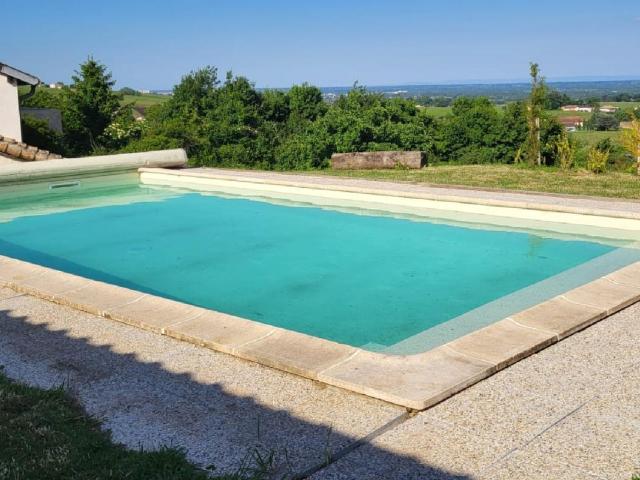 Maison 6 pièces 311 m²