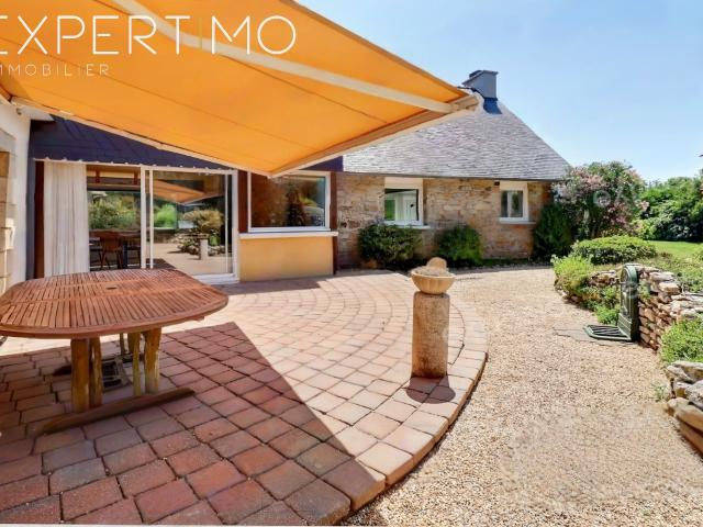 Maison 6 pièces 311 m²